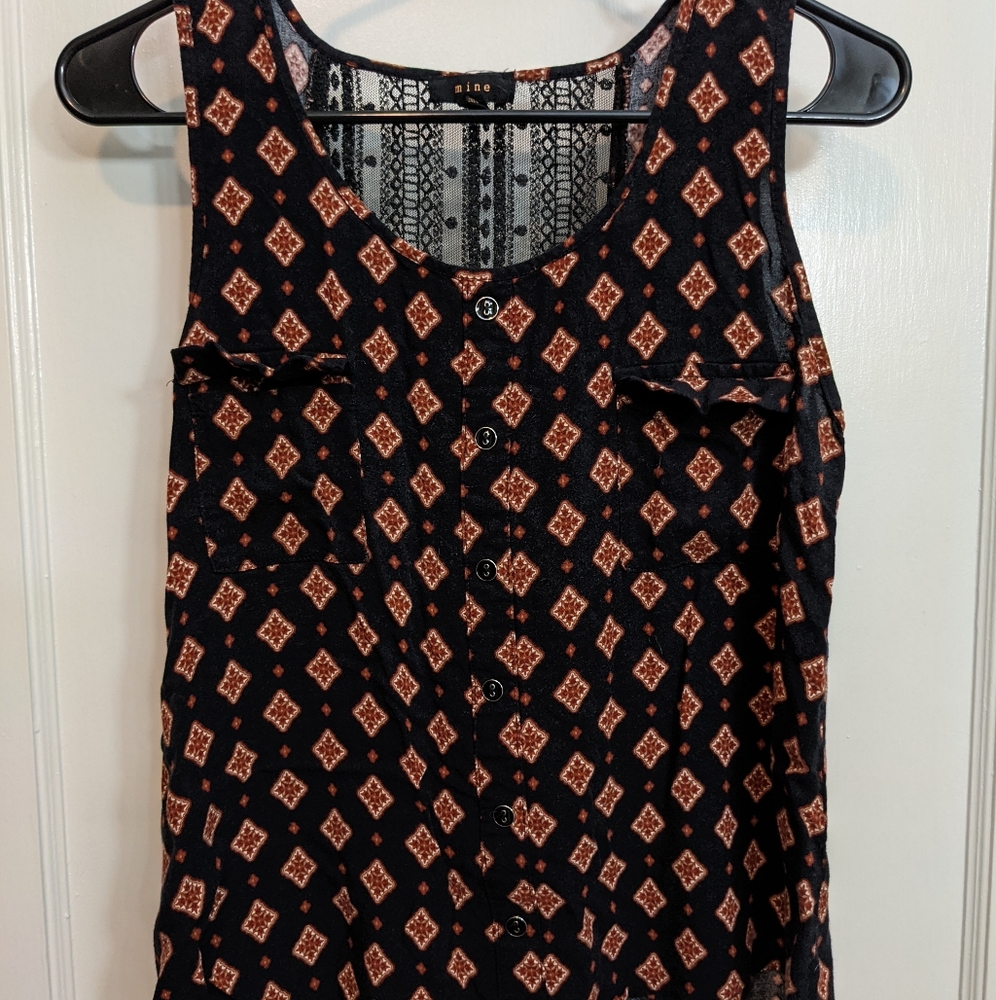 MINE High Low Sleeveless Blouse With Lace Back